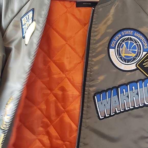 Golden State Warriors Bomber Jacket - Picture 7 of 8